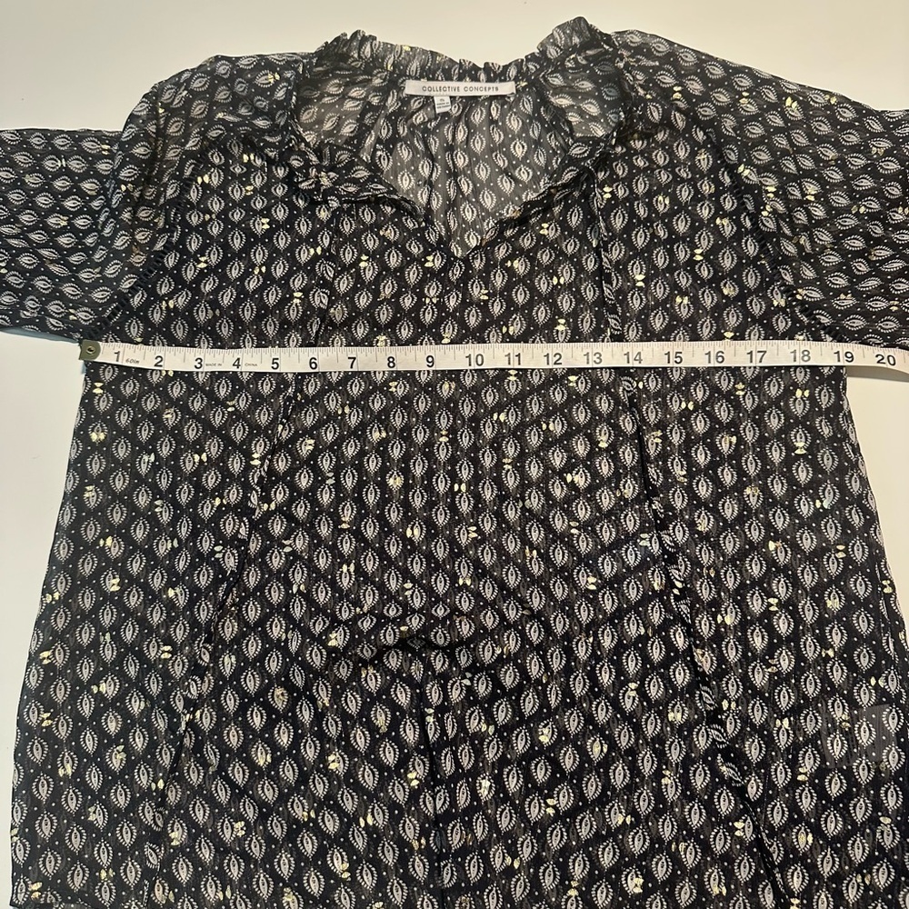collective concept gold and black shell blouse Size Small - Picture 5 of 6